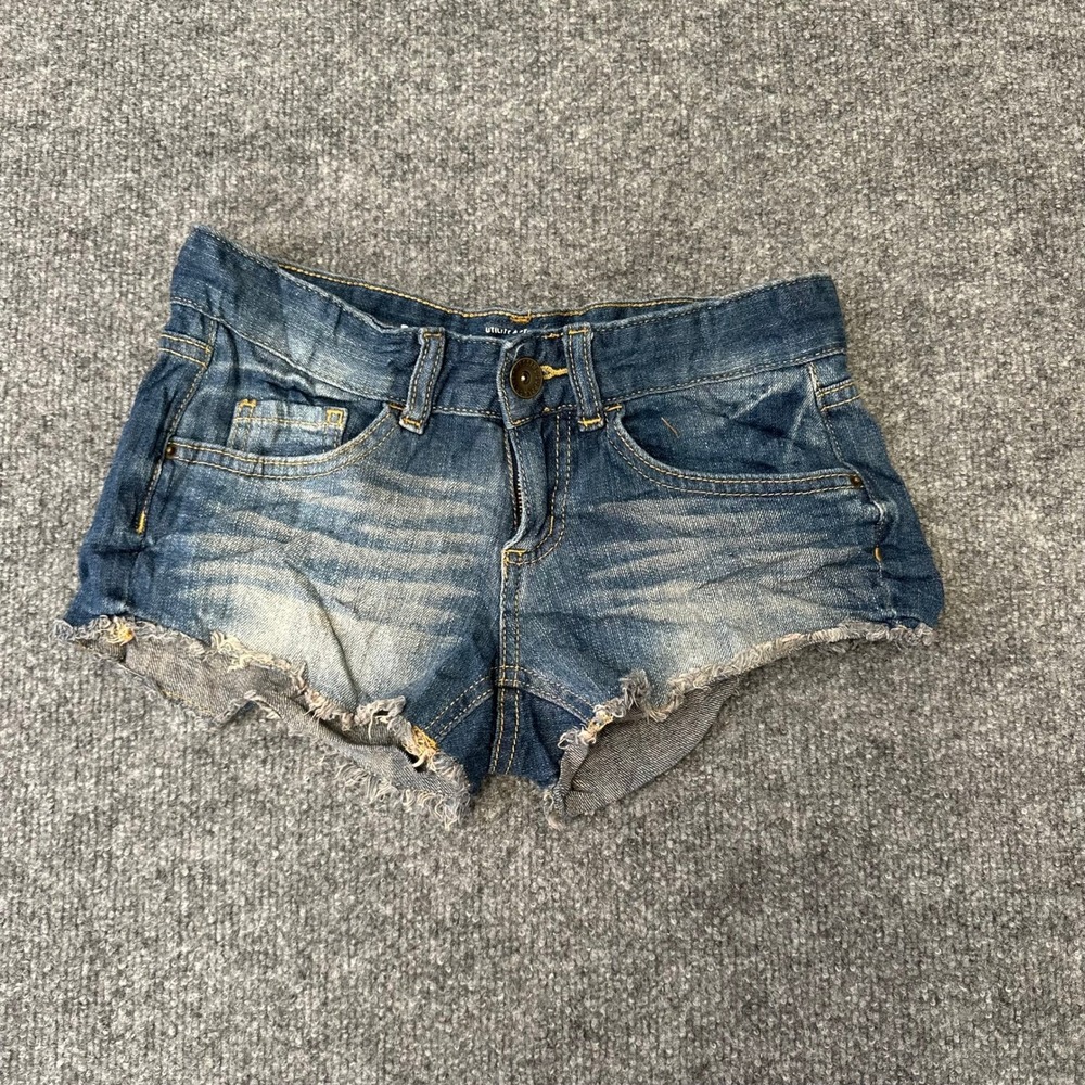 Mossimo Shorts Womens Size 1 Blue Denim Cut Off Raw Hem Low Rise Stretch Fit 6